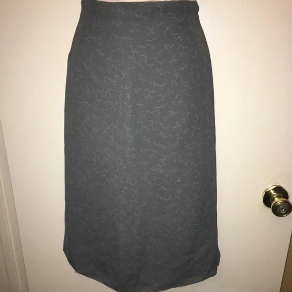 Banana republic skirt - Picture 2 of 5